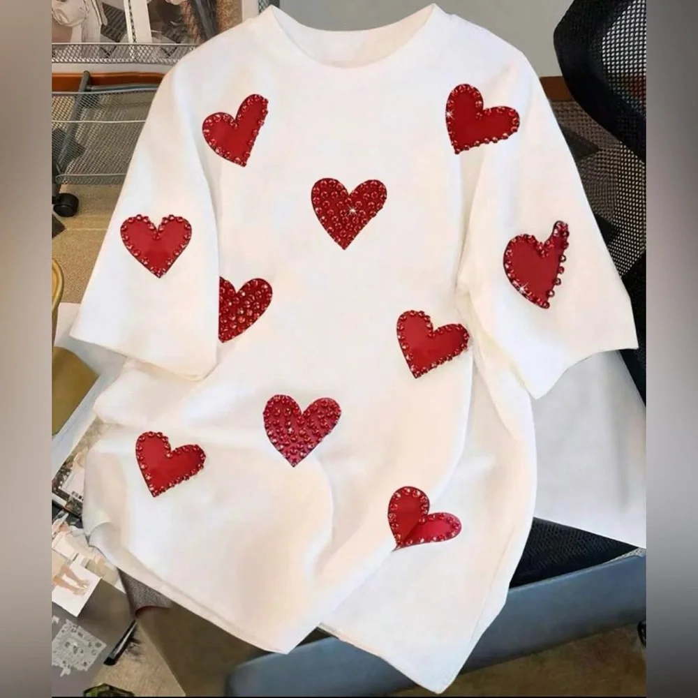 Rhinestone Embellished Red Heart T-shirt | Short Sleeve | XL | NWT - Picture 1 of 9